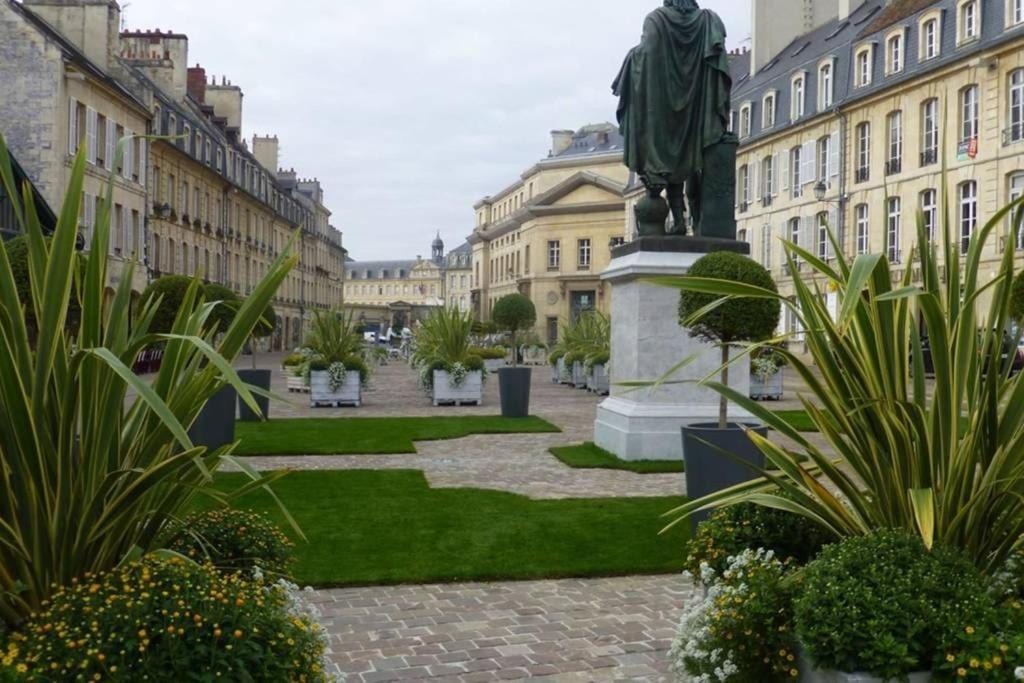 Appt Premium Centre Chateau Terrasse 2 Chambres 6P Vue Exceptionnelle Caen Exterior photo
